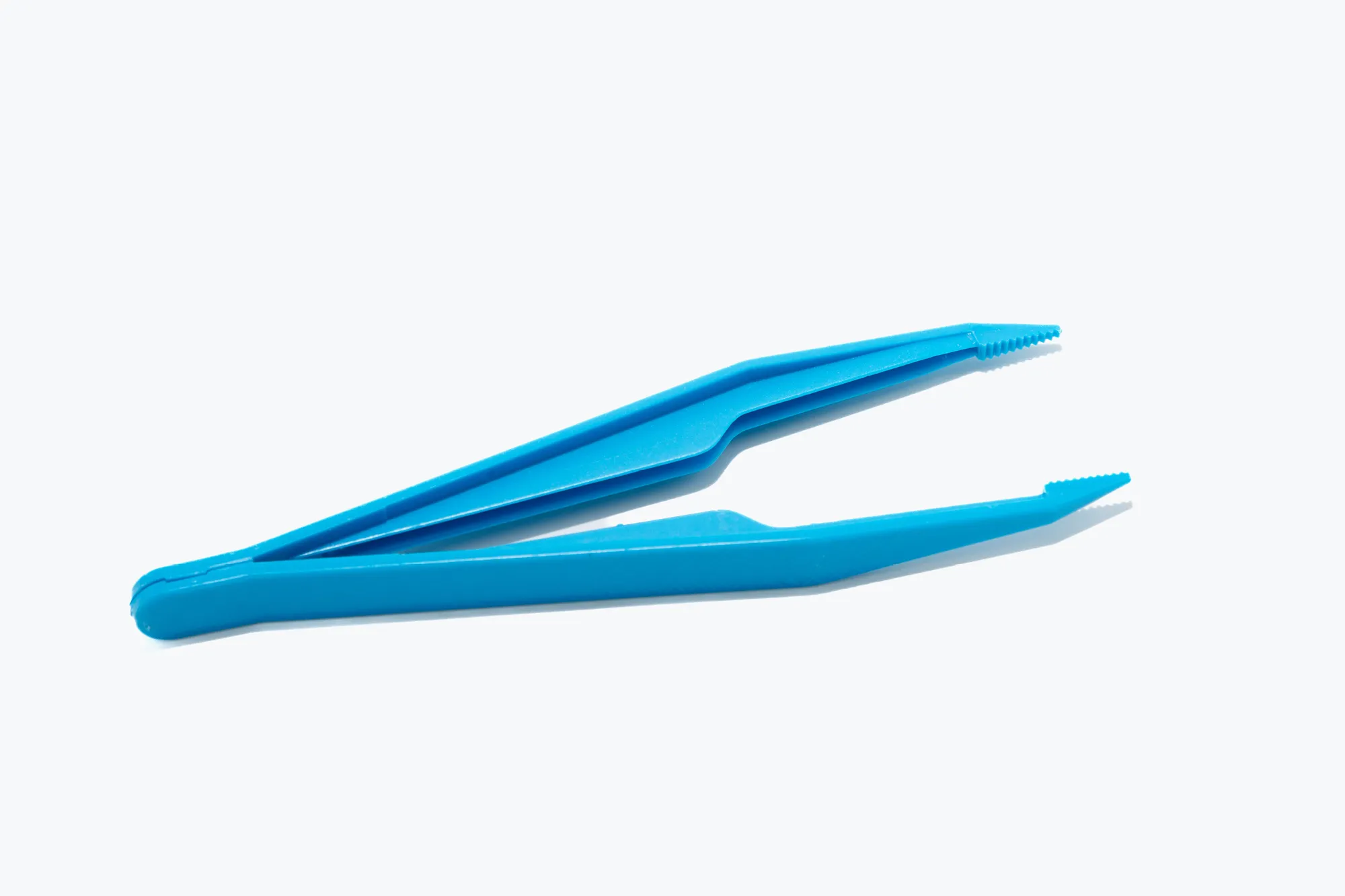 Blue Plastic Tweezers, Fine Tip