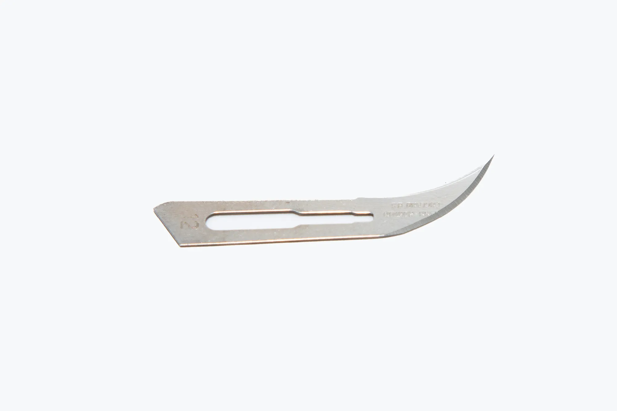 Surgical Blade Swann-Morton 12D