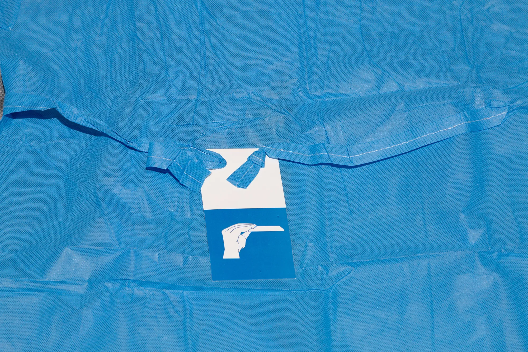 Surgeon Gown 45gsm AAMI Level 1 (120 x 150cm)