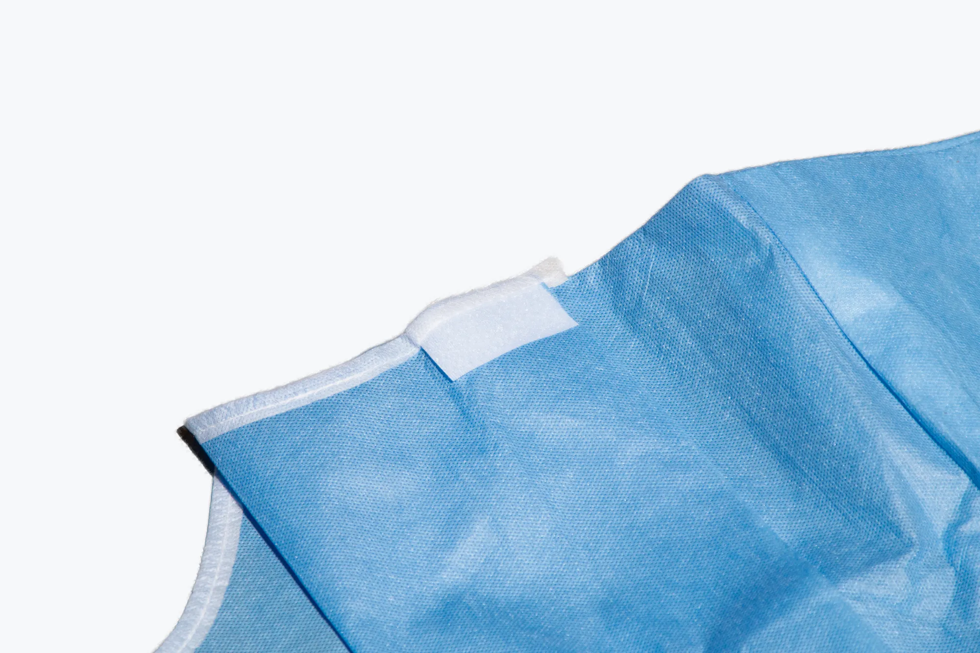 Reinforced Surgeon Gown 45gsm AAMI Level 1 (130 x 150cm)