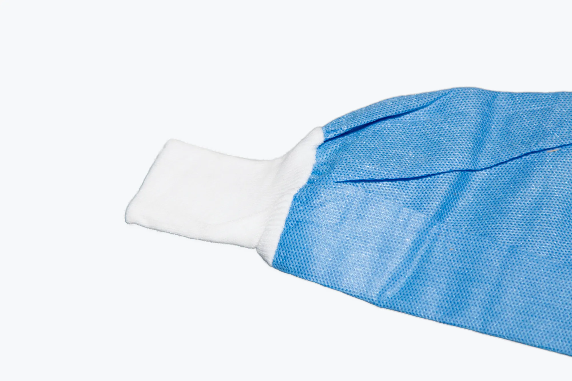 Surgeon Gown 60gsm AAMI Level 2 (115 x 144cm)