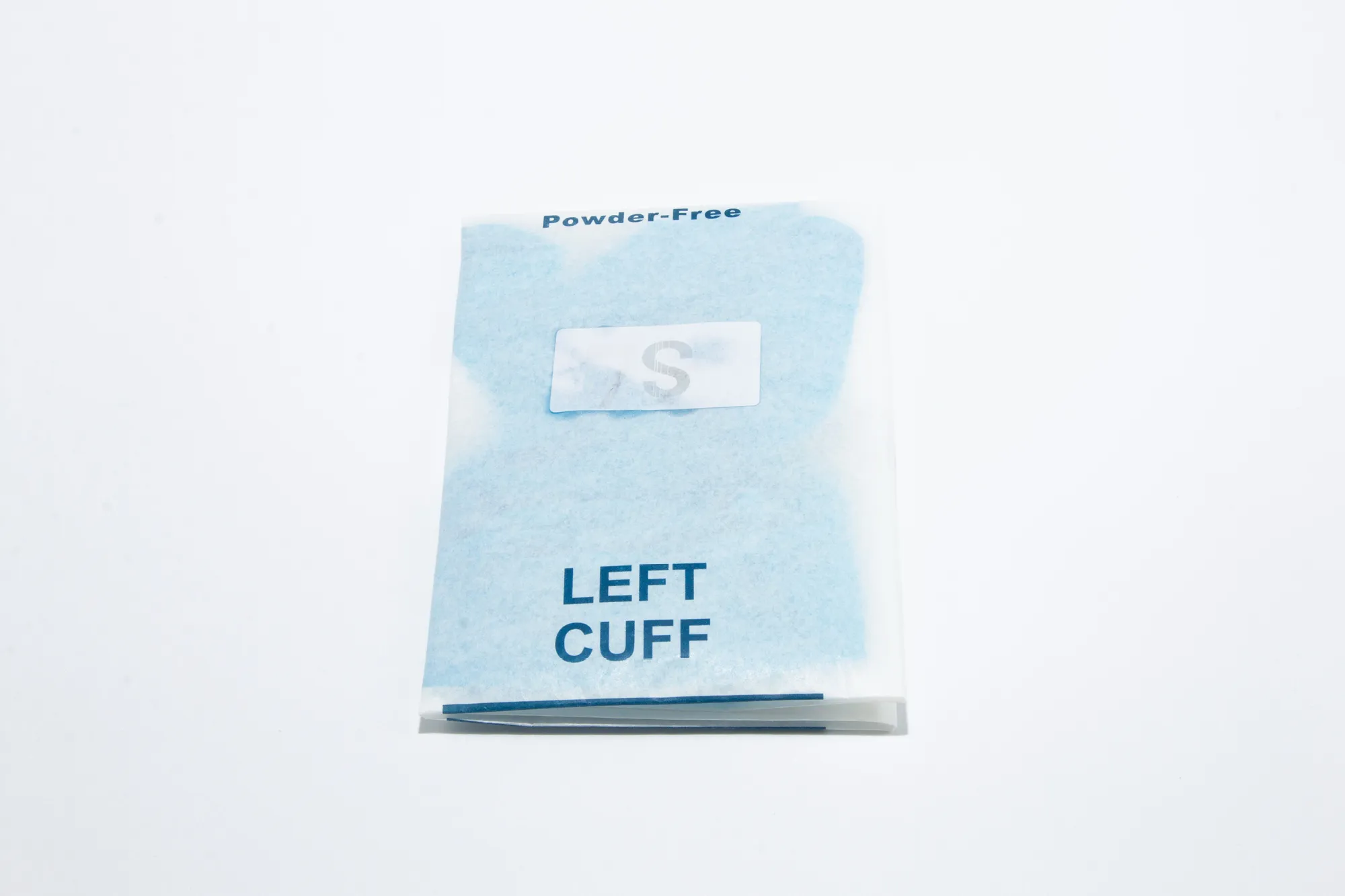 Pair of Nitrile Surgical Gloves Small (7.5-8)