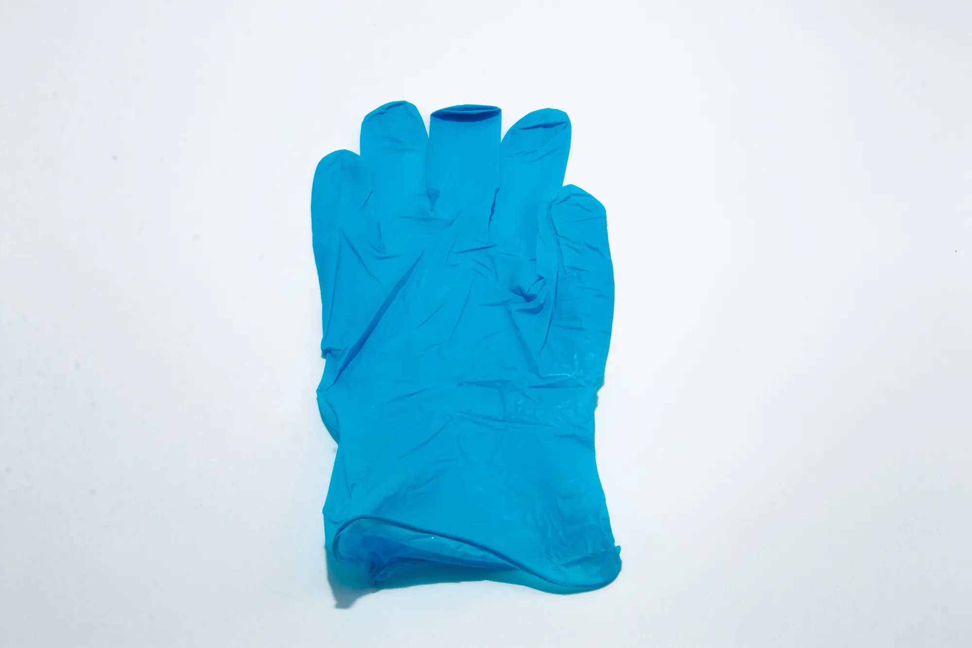 Pair of Nitrile Surgical Gloves Small (7.5-8)
