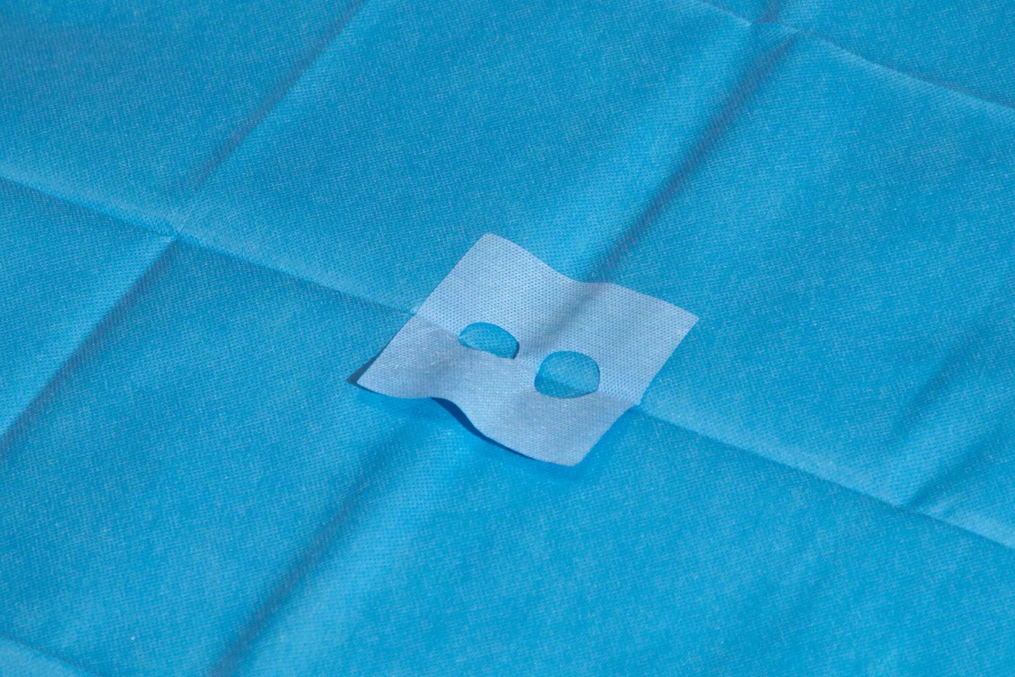 Patient Drape (180 x 270cm) with Adhesive U-split (5.5 x 60cm) + Tube Holders