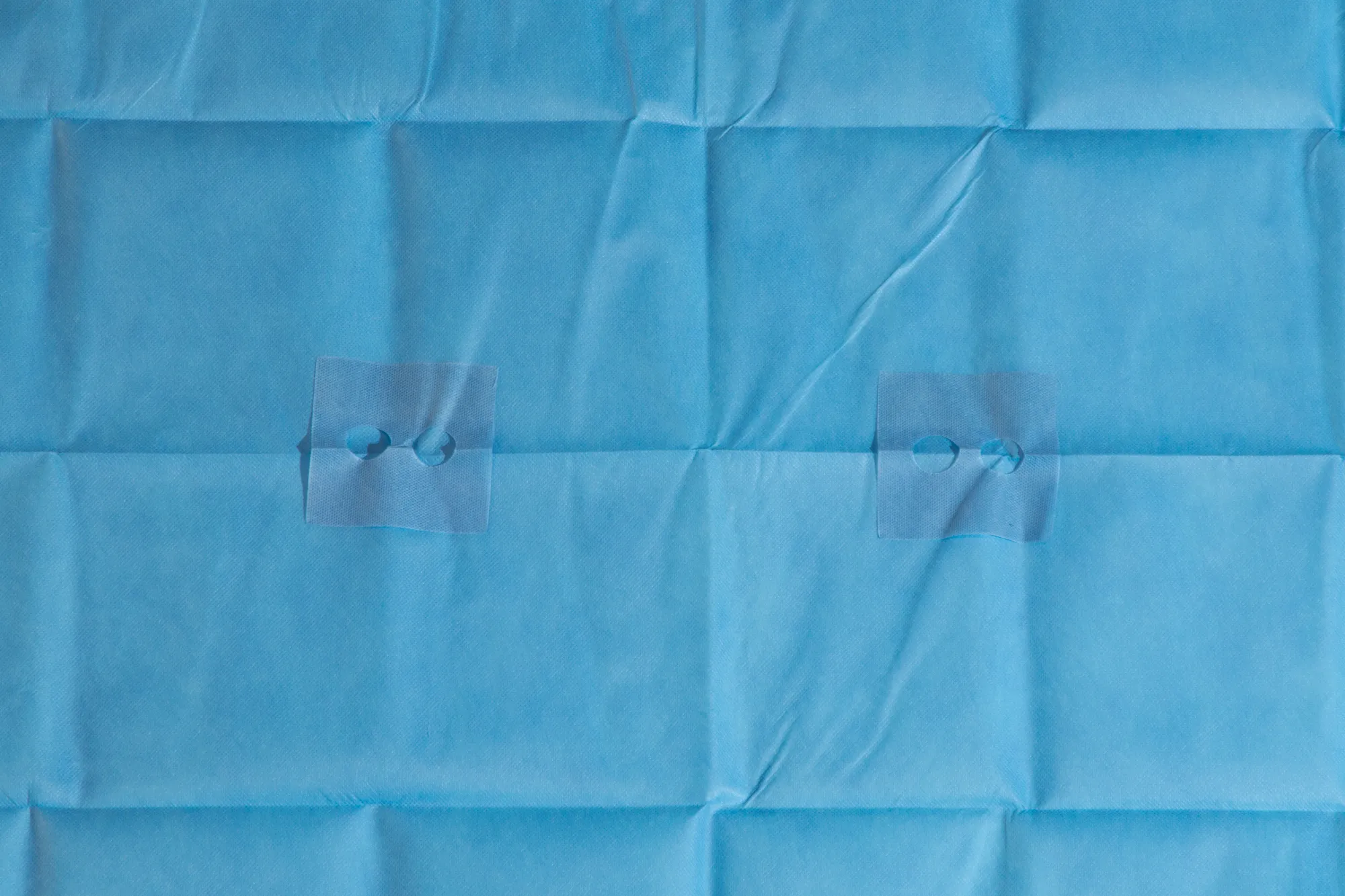 ¾ Patient Drape with Adhesive (100 x 150cm) & U-shape (18 x 17cm)