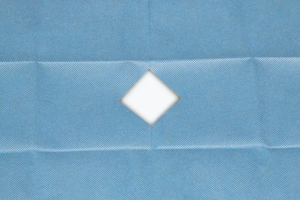 Surgical Drape SMS (130 x 200cm) with Adhesive Diamond Fenestration (13 x 10cm)