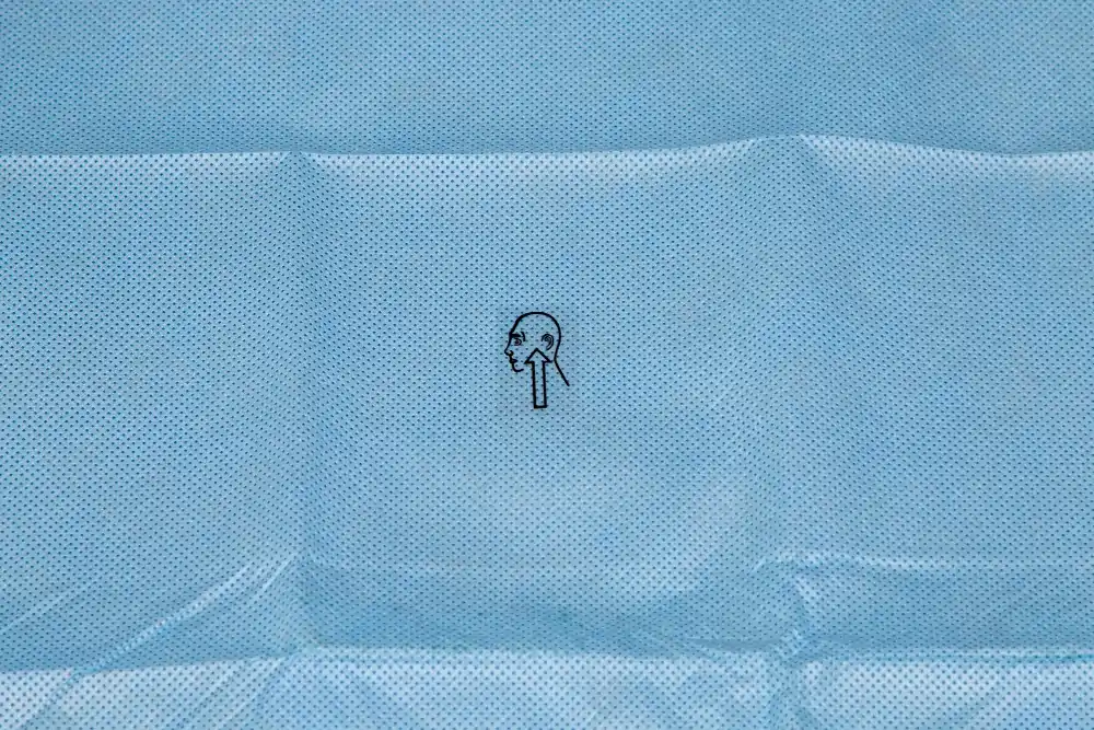 Surgical Drape SMS (130 x 200cm) with Adhesive Diamond Fenestration (13 x 10cm)